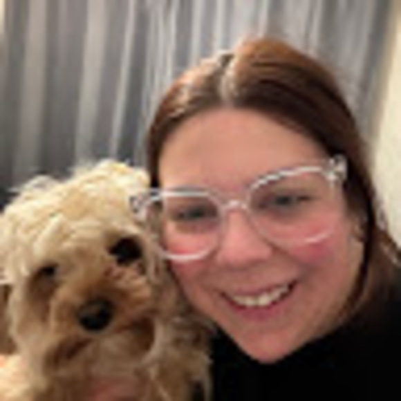 Meet your Posher, Colleen - Picture 1 of 1